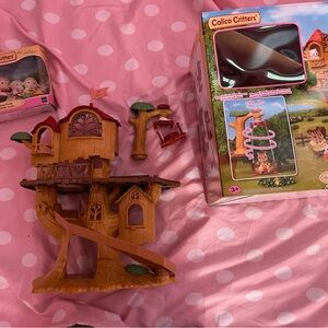 Calico Critters Treehouse Adventure Set
